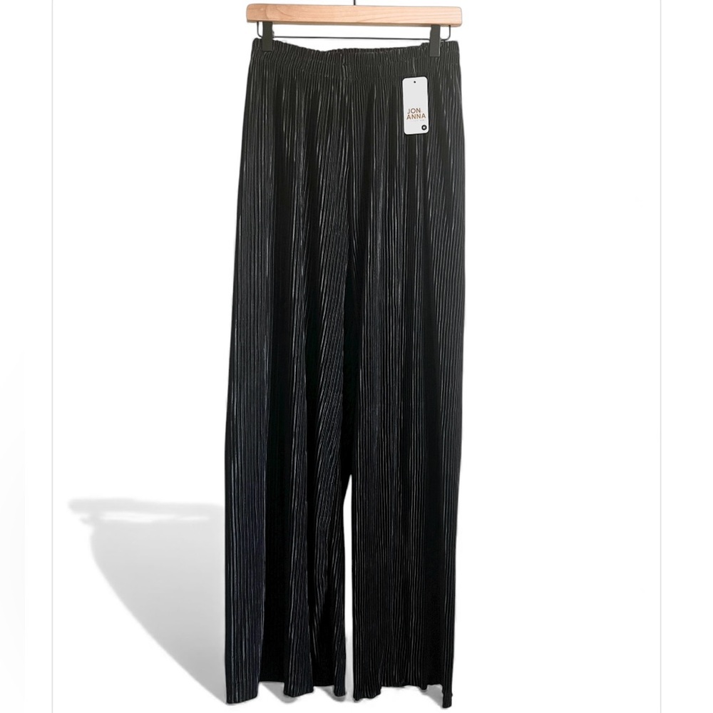 JON & ANNA Pleated Pants Black High Rise Pull On M NWT